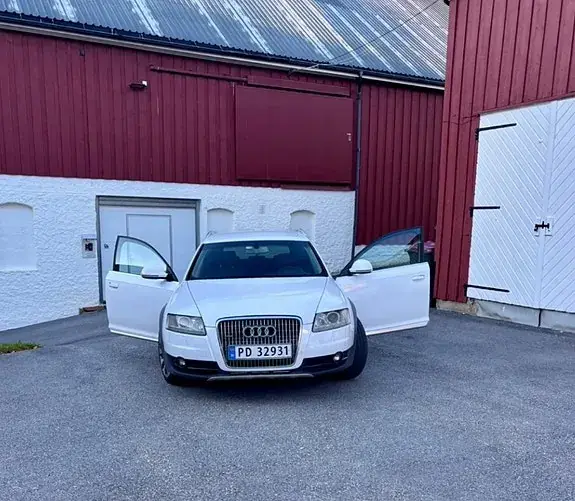 Audi A6 Allroad 2010 photo 4