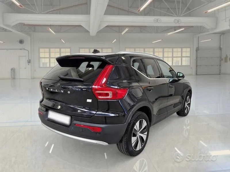 Volvo Xc40 2022 photo 4