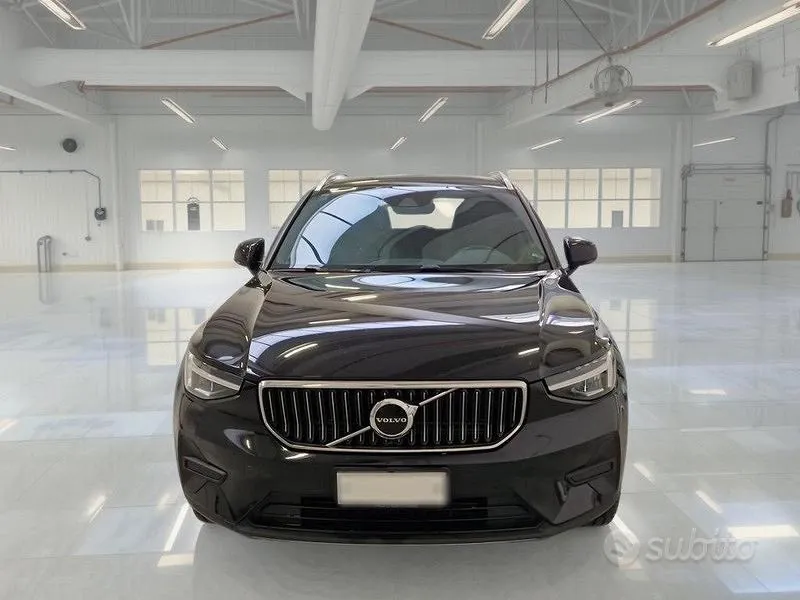 Volvo Xc40 2022 photo 2