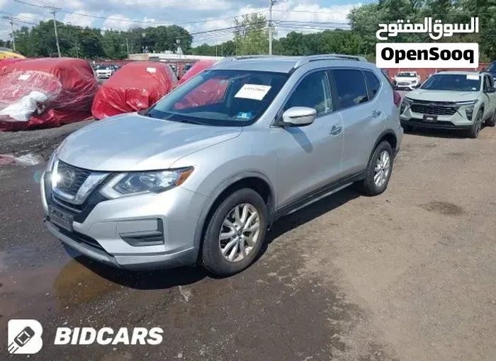 Nissan Rogue 2018 photo 2