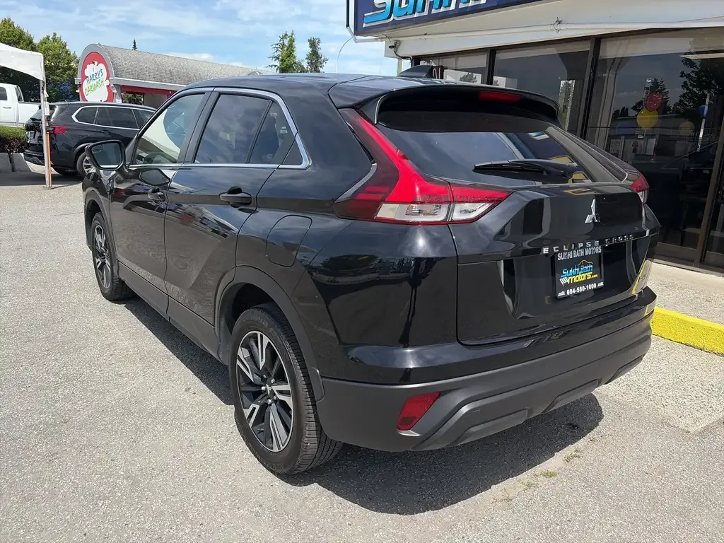 Mitsubishi Eclipse Cross 2024 photo 3