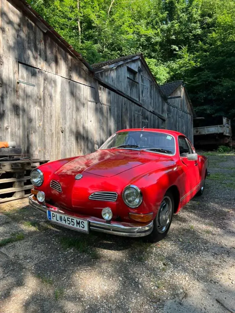 Volkswagen Karmann Ghia
