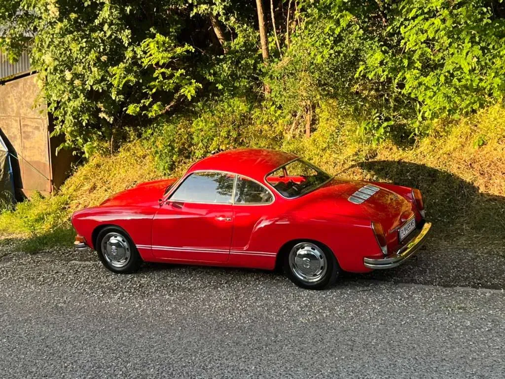 Volkswagen Karmann Ghia 1972 photo 3