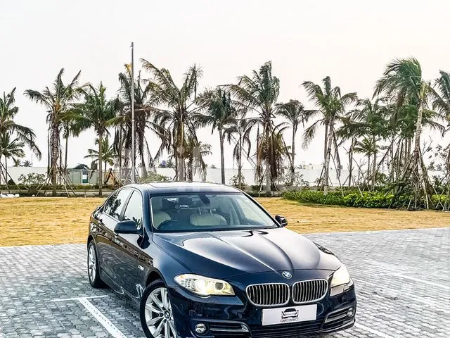 BMW 528I