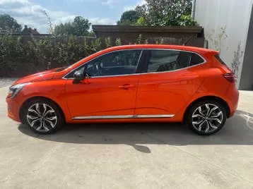 Renault Clio 2021 photo 2