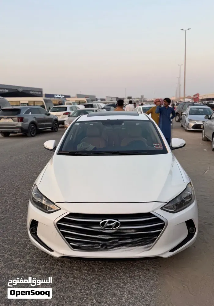 Hyundai Elantra 2018 photo 5