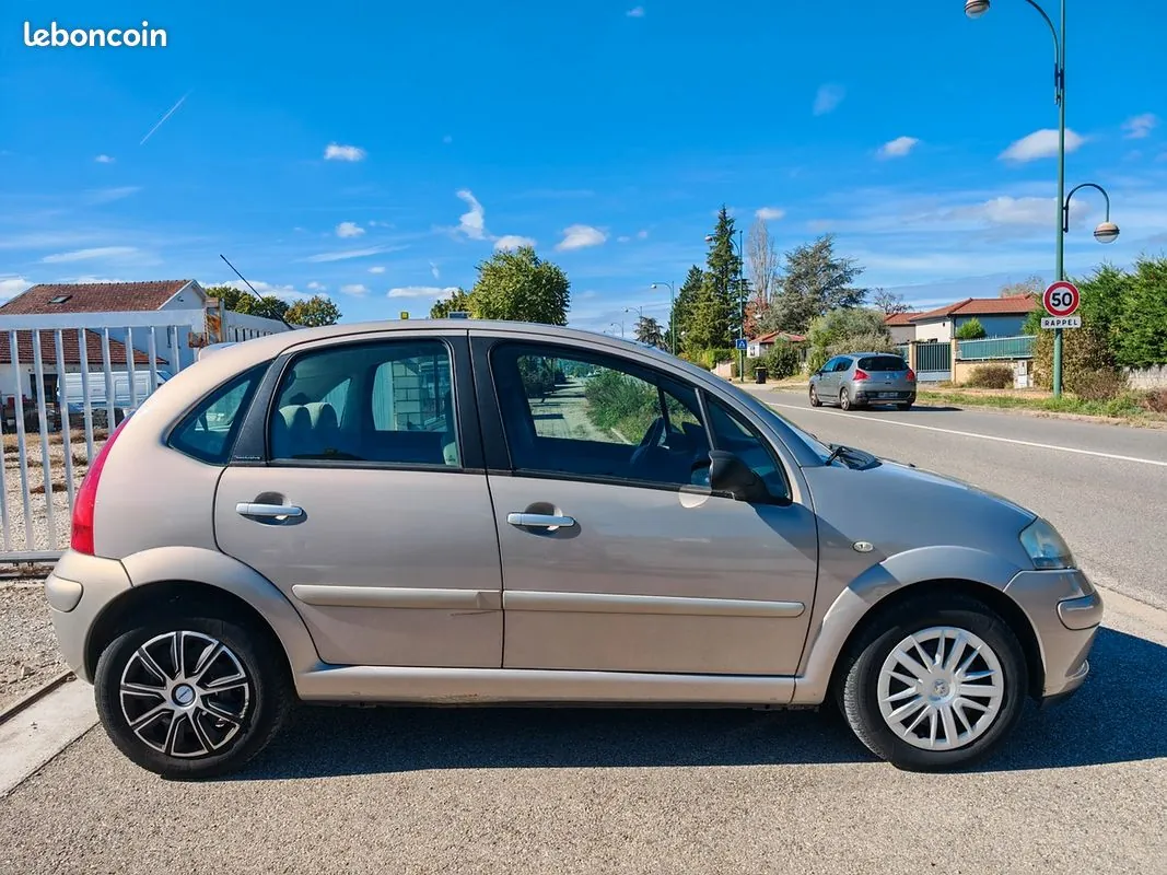 Citroen C3 2005 photo 2