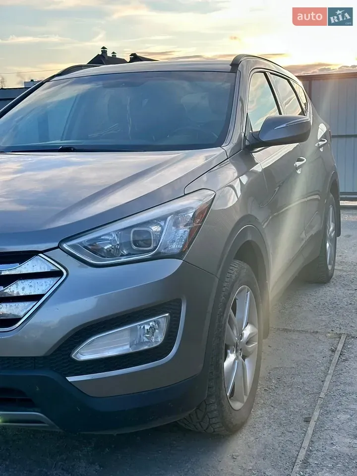 Hyundai Santa Fe 2014 photo 3