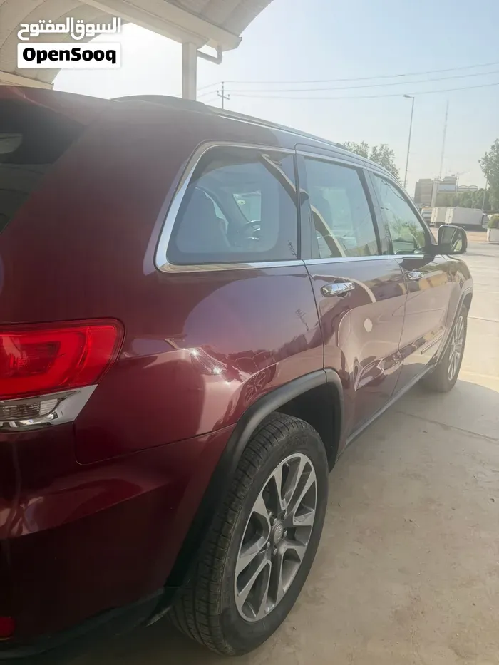 Jeep Grand Cherokee 2018 photo 3