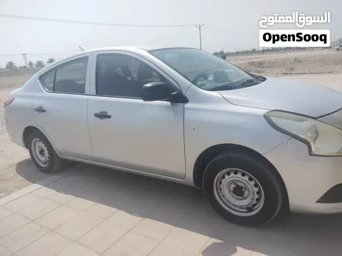Nissan Sunny 2018 photo 5