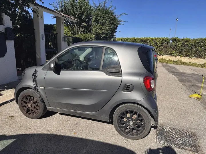 Smart Fortwo 2016 photo 3