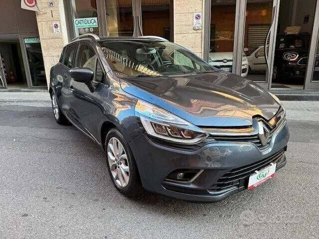 Renault Clio 2017 photo 2