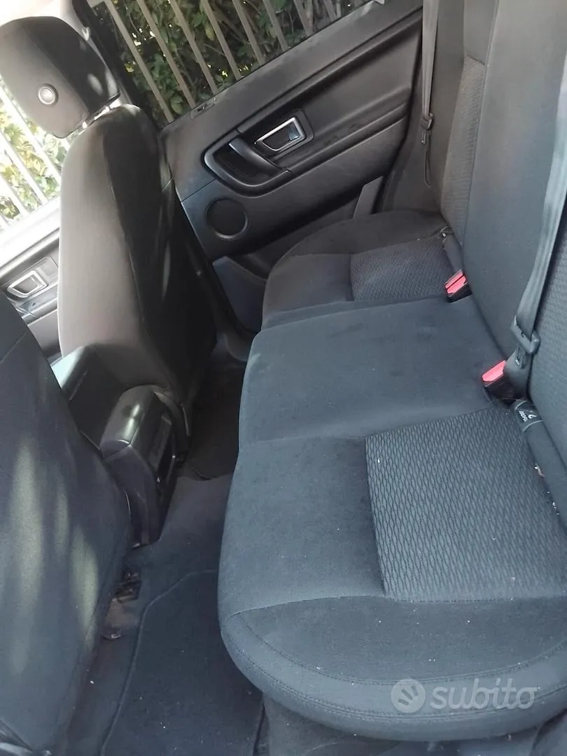 Land Rover Discovery Sport 2016 photo 5