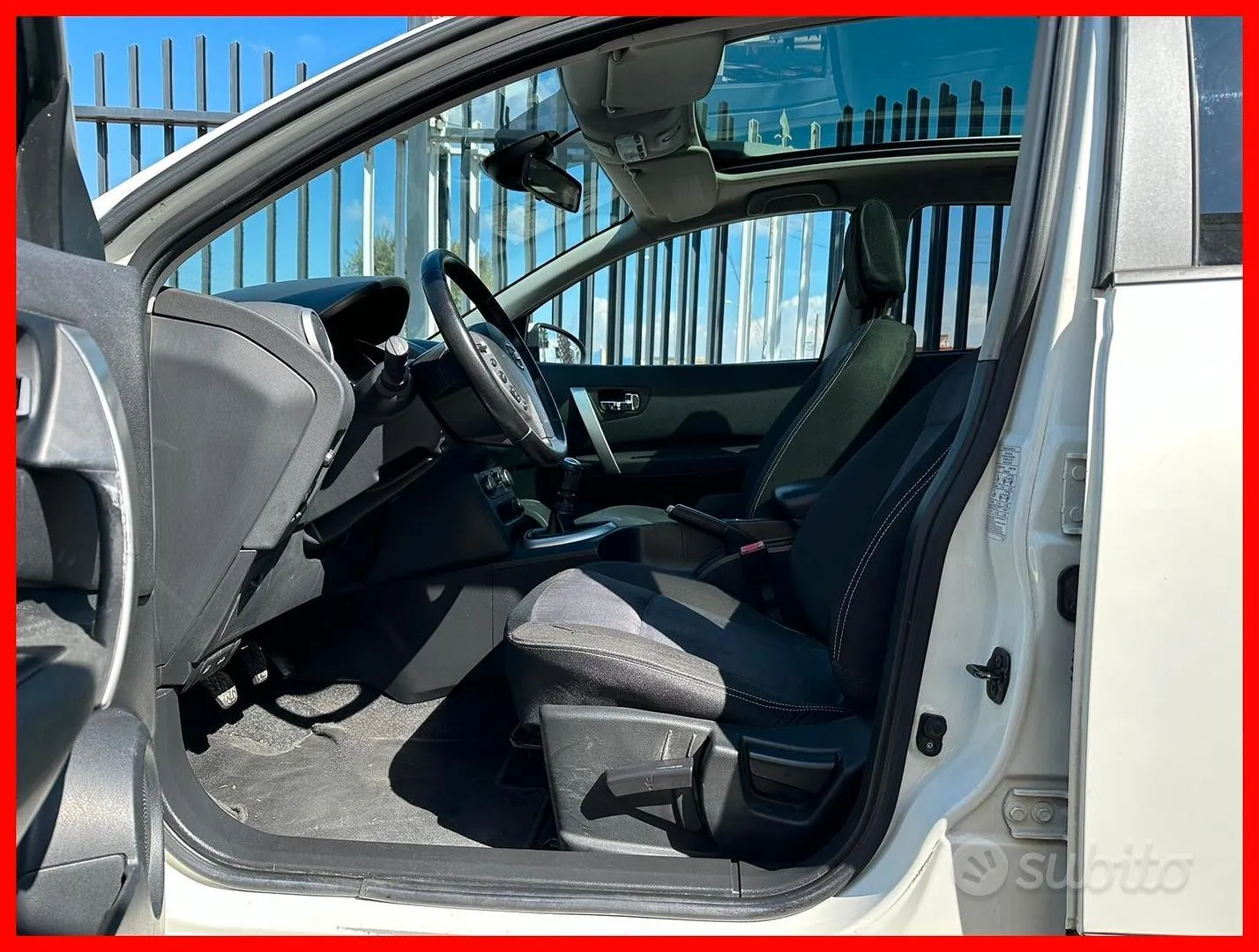 Nissan Qashqai 2012 photo 5