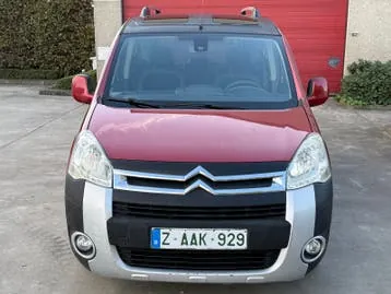 Citroen Berlingo 2010 photo 2