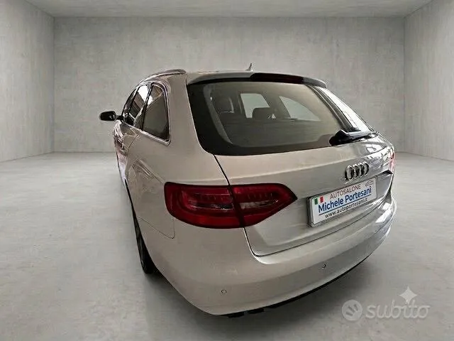 Audi A4 2012 photo 3