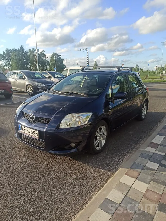 Toyota Auris 2007 photo 4