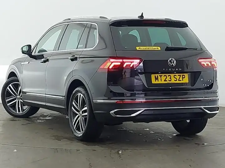 Volkswagen Tiguan 2023 photo 2