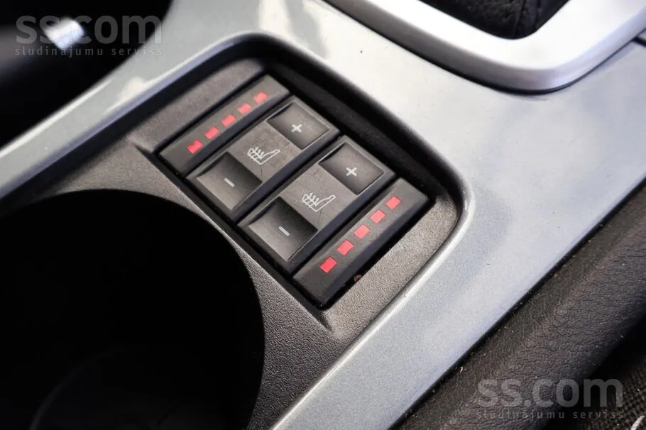 Ford Mondeo 2012 photo 2