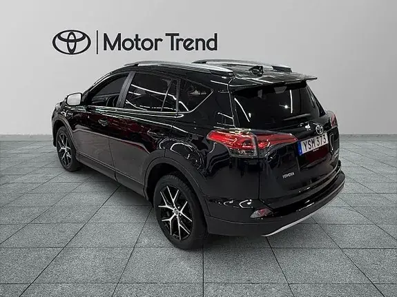 Toyota Rav4 2017 photo 3