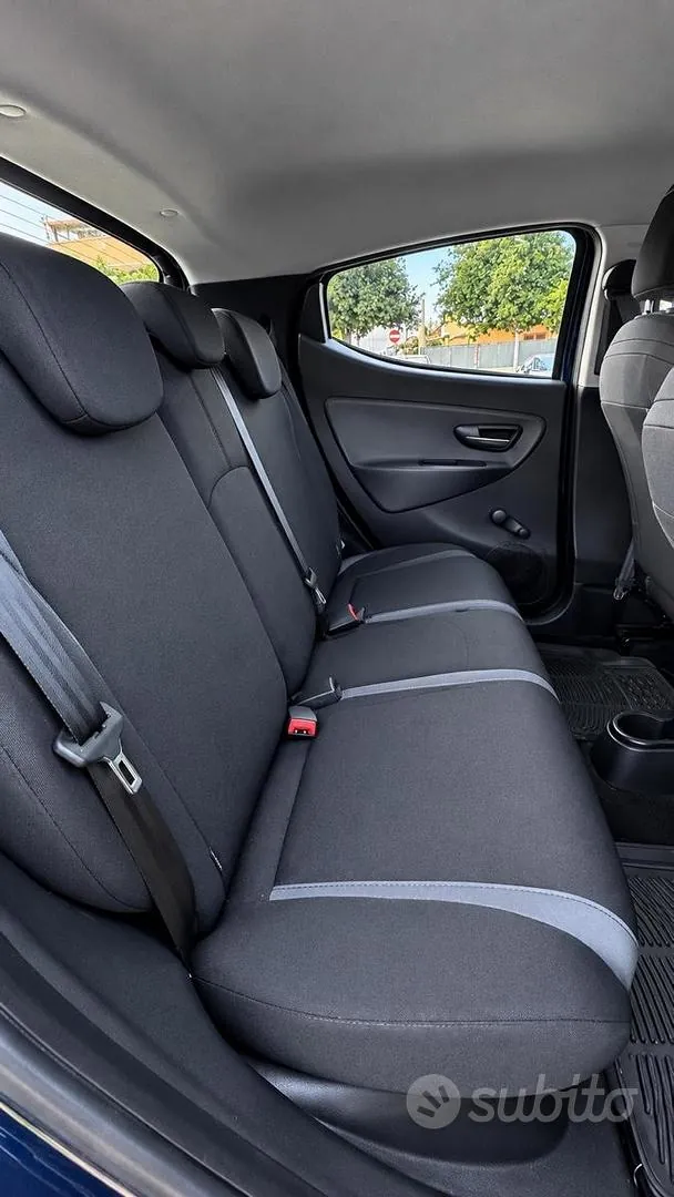 Lancia Ypsilon 2017 photo 3