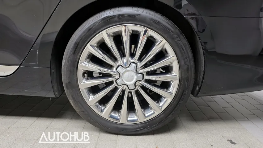 Kia K9 2015 photo 5
