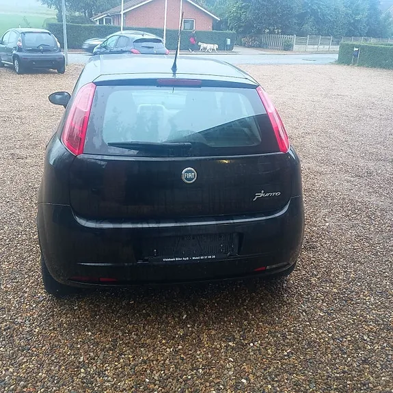 Fiat Punto 2006 photo 4