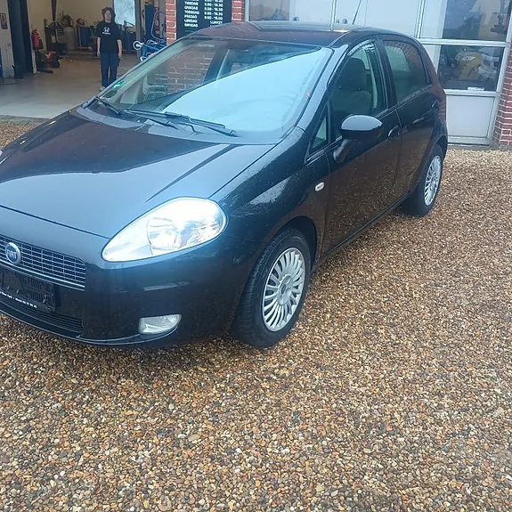 Fiat Punto 2006 photo 3