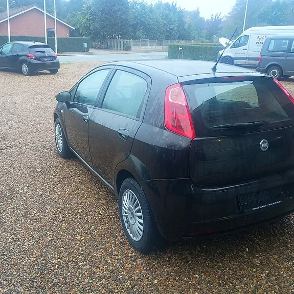 Fiat Punto 2006 photo 5