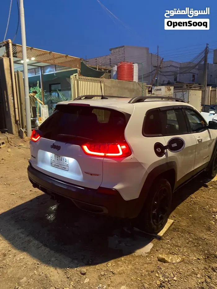 Jeep Grand Cherokee 2020 photo 3