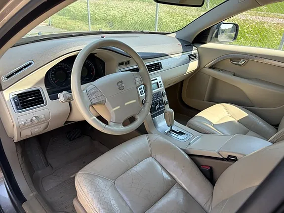 Volvo Xc70 2008 photo 2