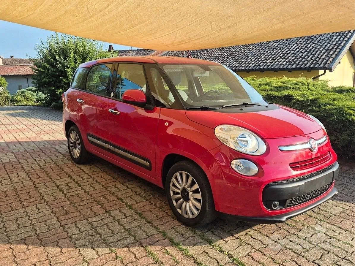 Fiat 500L 2014 photo 2