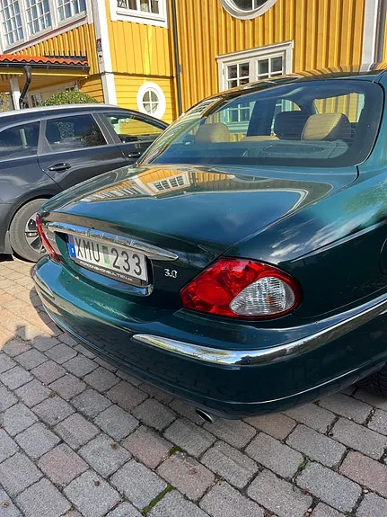 Jaguar X-Type 2002 photo 2