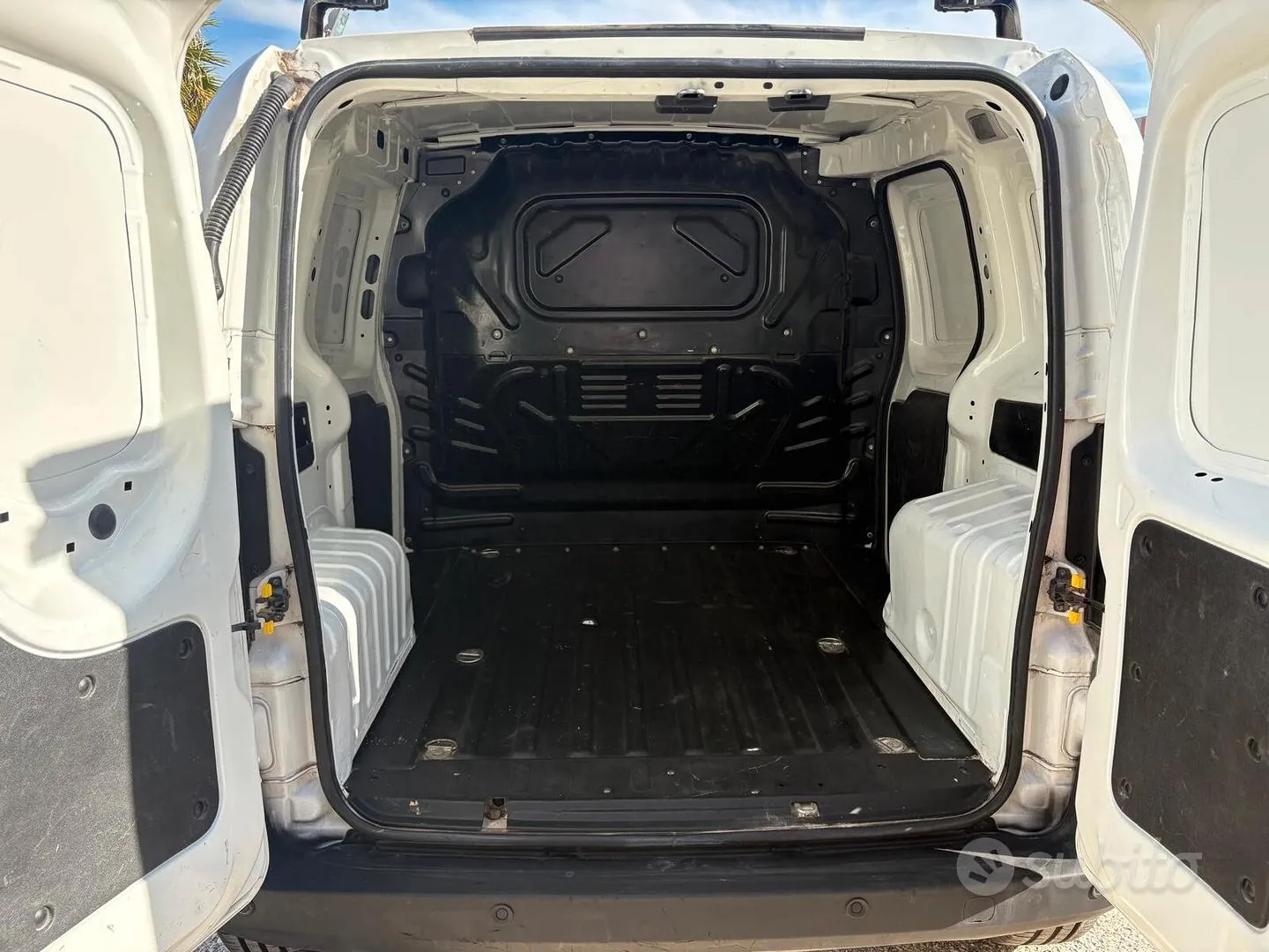 Fiat Fiorino 2021 photo 5