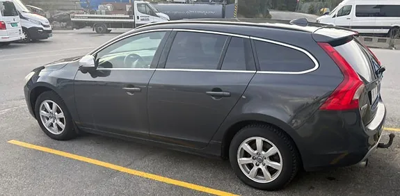 Volvo V60 2011 photo 5