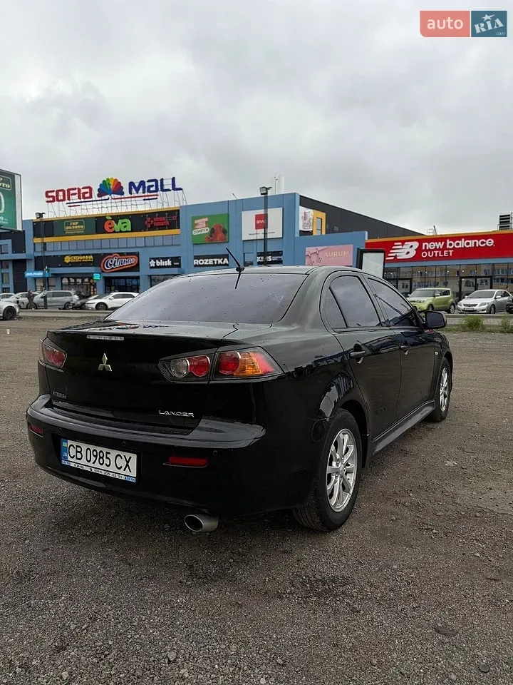 Mitsubishi Lancer 2011 photo 5