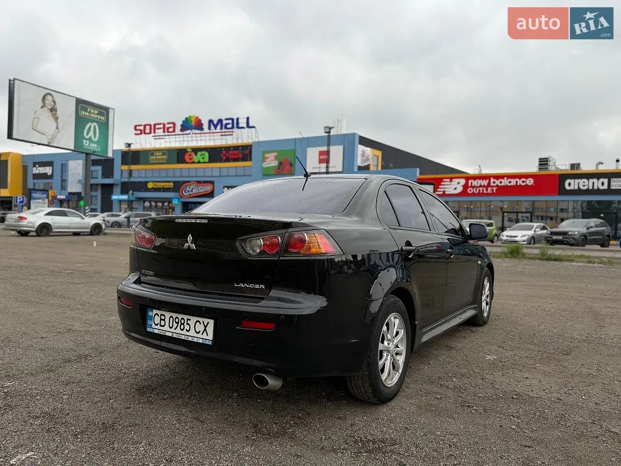 Mitsubishi Lancer 2011 photo 4