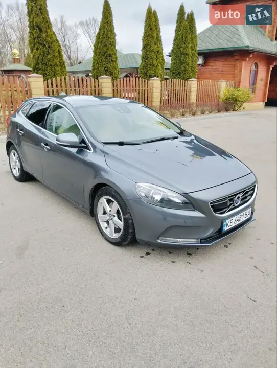 Volvo V40 2013 photo 5