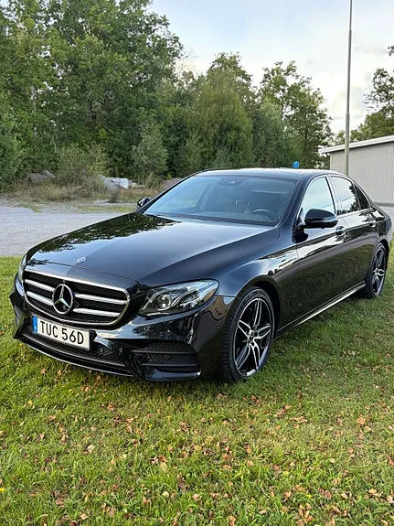 Mercedes-Benz E220 D