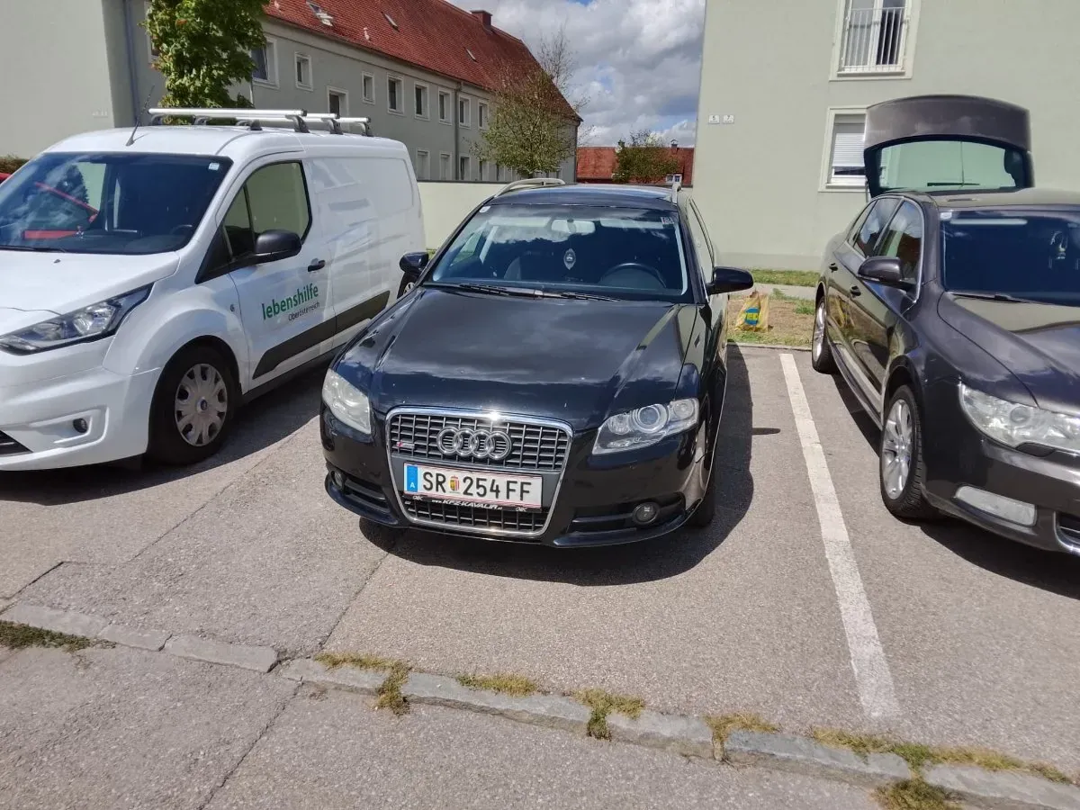 Audi A4 2008 photo 3