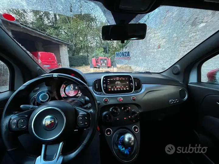 Abarth 595 2019 photo 4