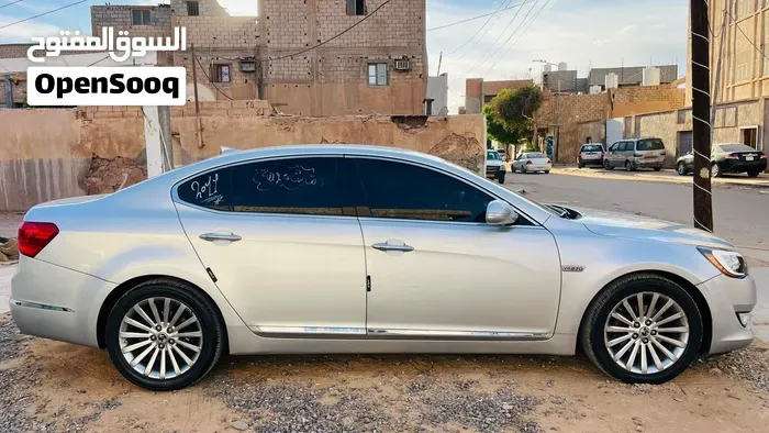 Kia Cadenza 2011 photo 2