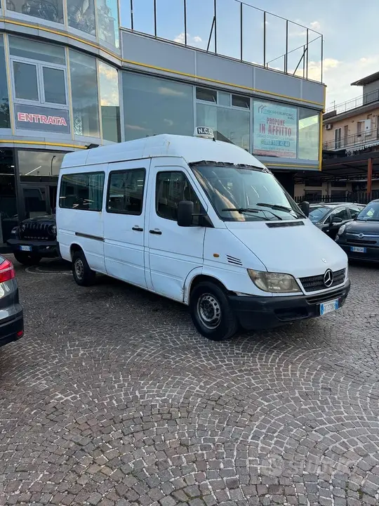 Mercedes-Benz Sprinter 2002 photo 2