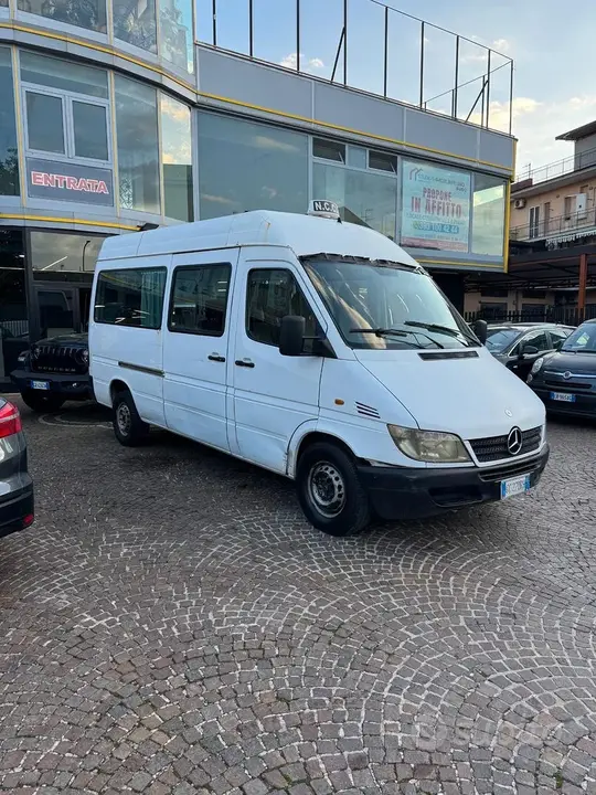 Mercedes-Benz Sprinter 2002 photo 3