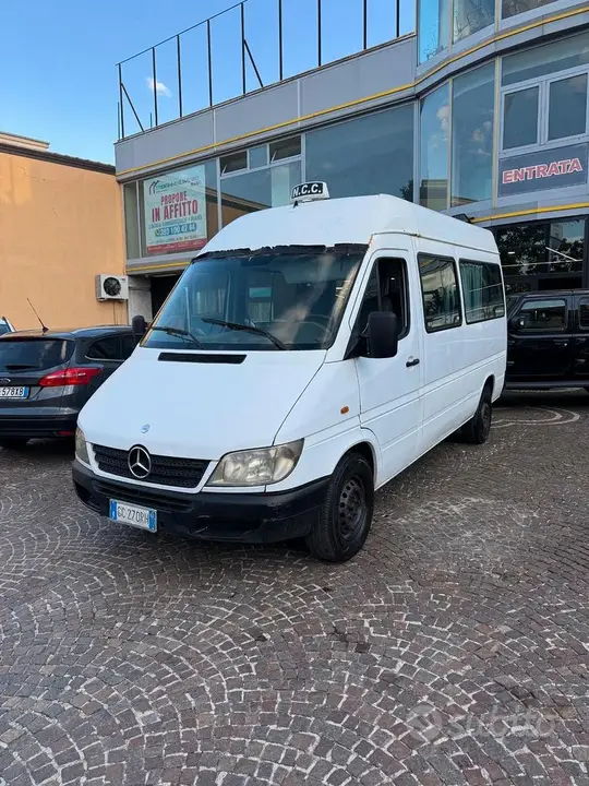 Mercedes-Benz Sprinter 2002 photo 4