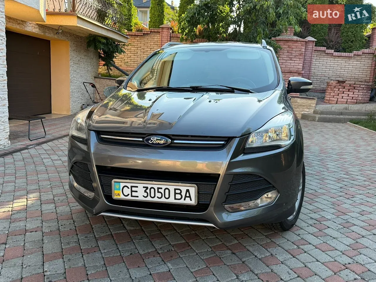 Ford Kuga 2013 photo 3