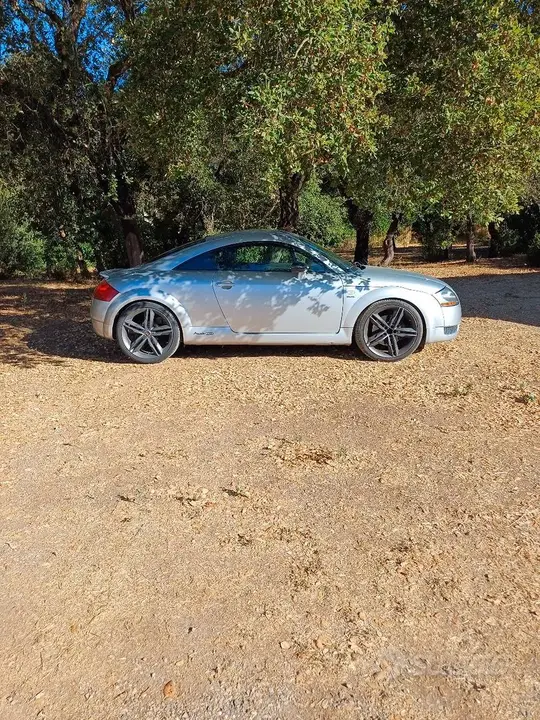 Audi Tt 1999 photo 5
