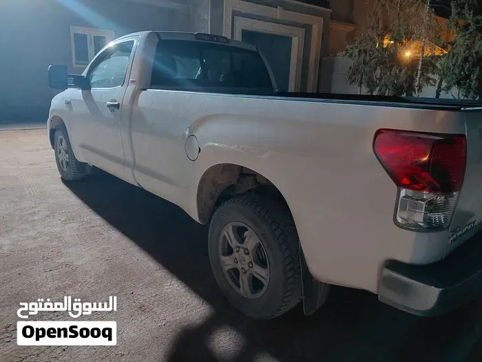 Toyota Tundra 2012 photo 2