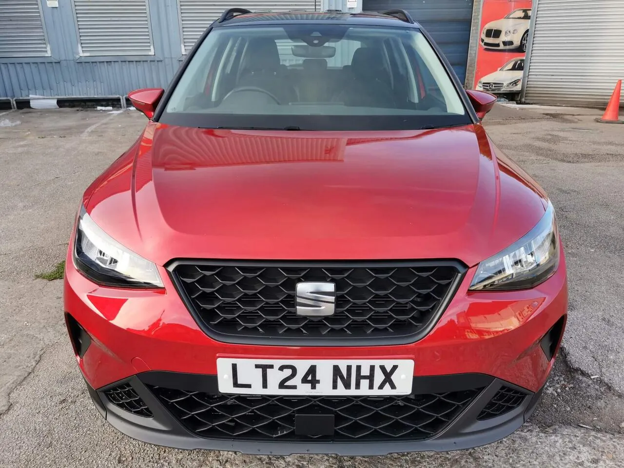 Seat Arona 2024 photo 3