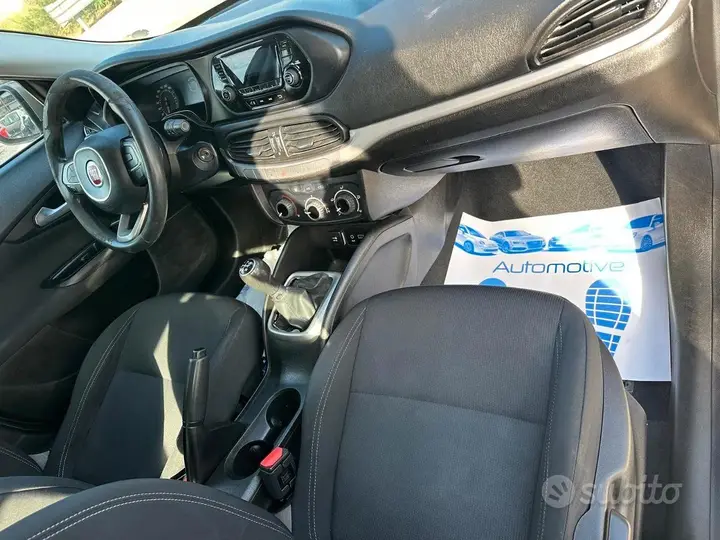 Fiat Tipo 2017 photo 2